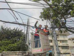 Banyak Kabel Menjutai di Bandung Bikin Was-was, Begini Langkah Diskominfo
