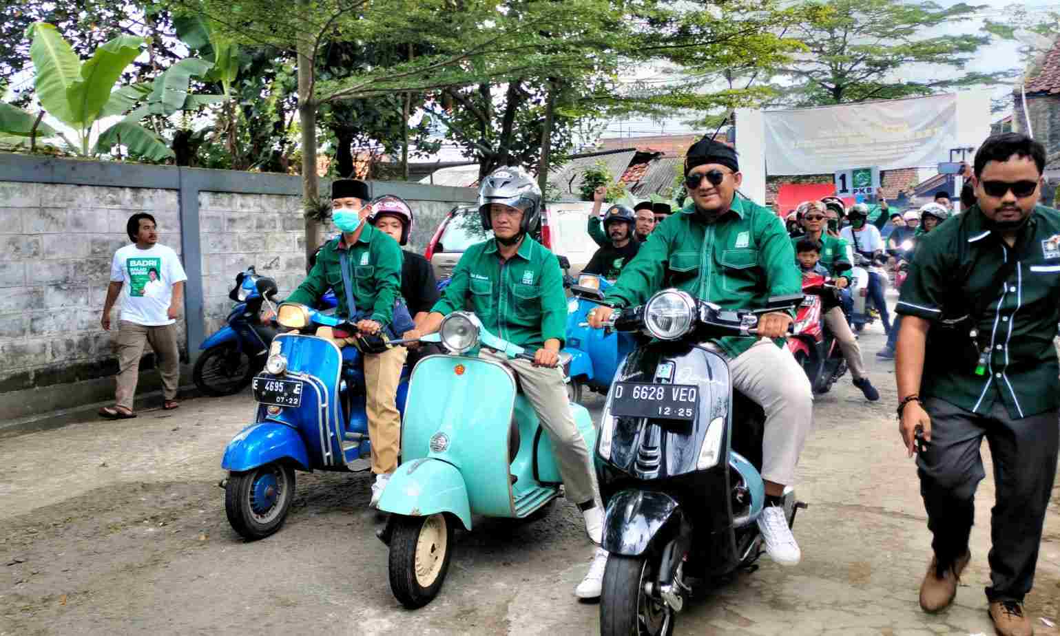Iring-iringan Vespa Bacaleg PKB