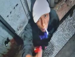Maling Gasak Warung Kelontongan di Cimanggung Sumedang, Terekam CCTV