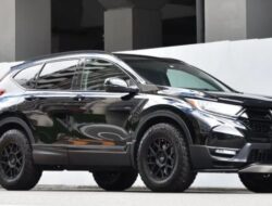 Pilihan Mesin dan Dimensi Luas, Honda CRV Hadir Sebagai Kendaraan Crossover Terbaik untuk Keluarga di Indonesia