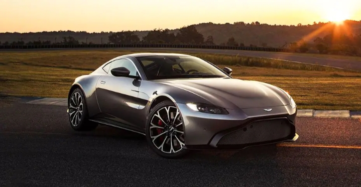 Aston Martin Vantage