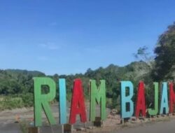 Menikmati Keindahan Alam Riam Bajandik di Kalimantan Selatan