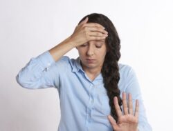 Pusing Setelah Makan: Penyebab, Gejala, dan Cara Mengatasinya