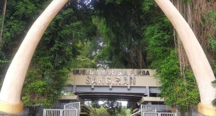 Situs Manusia Purba Sangiran