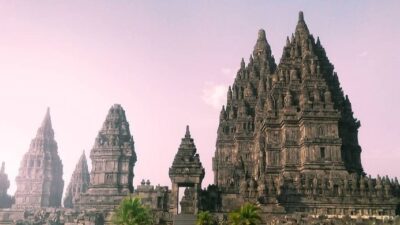 Menjelajahi Keindahan Candi Sewu, Jawa Tengah