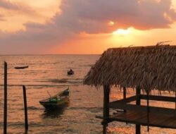 Pantai Tanjung Belandang: Pesona Eksotis di Kalimantan Barat