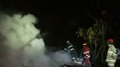 Rumah Panggung ludes terbakar