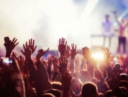 Manfaat Menonton Konser Musik Bagi Kesehatan Fisik dan Mental, Umur Makin Panjang!