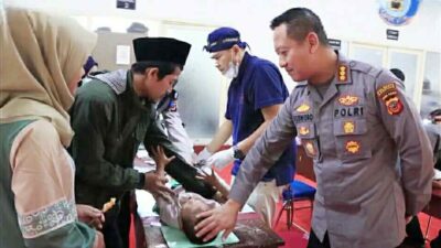 Polresta Bandung Gelar Khitanan Massal Sambut Hari Bhayangkara ke-77