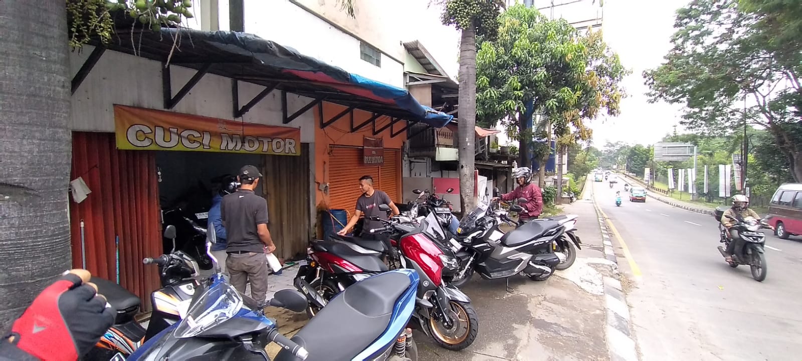 Bisnis Cuci Motor