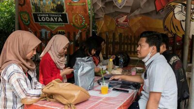 Rekomendasi Kuliner Bandung Kekinian, Meski Pinggir Jalan tapi Rasa Resto