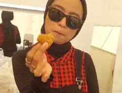 Rossa dan Tantri Kotak Kepincut Tahu Sumedang Sari Kedelai, Rasanya Gurih dan Mantap