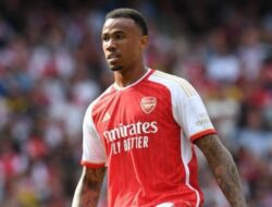 Paris Saint-Germain Tertarik Dengan Bek Arsenal Gabriel Magalhaes dalam Upaya Penguatan Lini Belakang