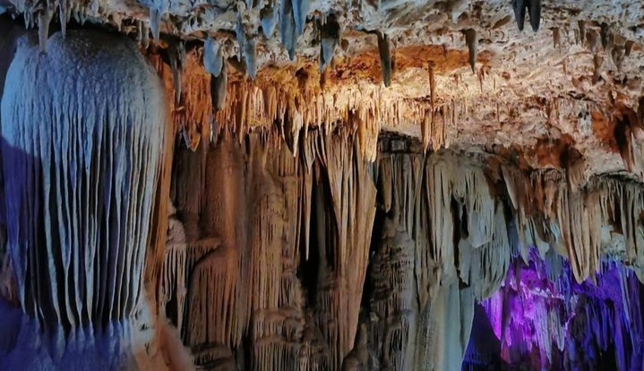 Goa Gong Pacitan Jawa Timur