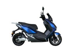 Elmoto HR-2: Motor Listrik Ramah Lingkungan dengan Kecepatan dan Jarak Tempuh yang Memadai