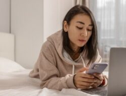 Menggunakan Chat Sex: Keuntungan dan Dampaknya dalam Kehidupan Seksual