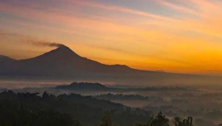 Punthuk Setumbu Jawa Tengah