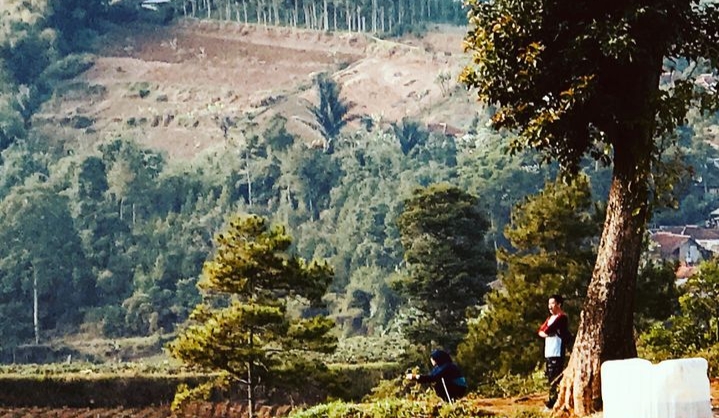 Wisata Tebing Keraton