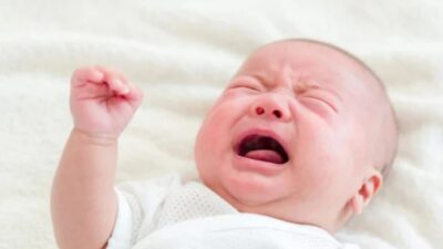 Ciri-Ciri dan Tahapan Tumbuh Gigi pada Bayi: Tips Mengatasi Ketidaknyamanan