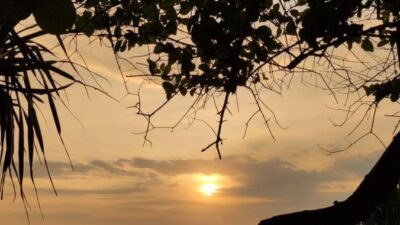 Pantai Santolo: Keajaiban Alam di Garut, Jawa Barat