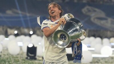 Perpanjangan Kontrak Luka Modric