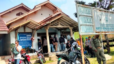 Kantor Desa Ciherang