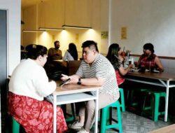 Ternyata di Bandung Ada Tempat Makan Viral: Milik Para Chef Berbadan Besar