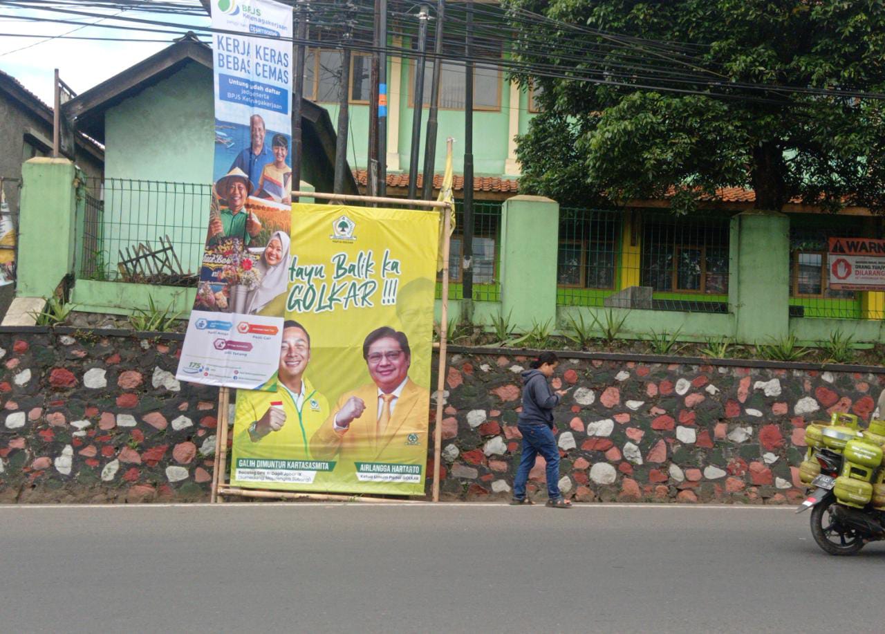 Alat peraga kampanye