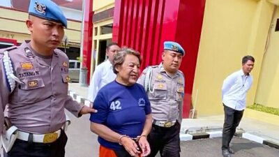 Praktik suntik payudara ilegal