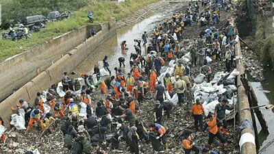 Sampah Sungai Cikeruh