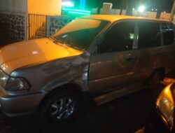 Diduga Terobos Trapic Light di Pamulihan Sumedang, Honda Beat Hantam Mobil Kijang
