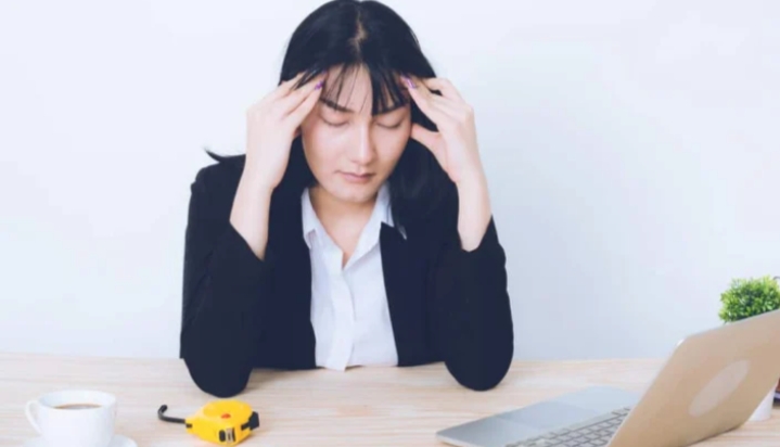 7 Tips Mengatasi Pusing Akibat Penggunaan Gadget