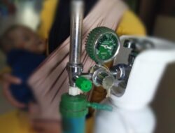 Malang Nian, Bayi 7 Bulan di Rancakalong Sumedang Menderita Kelainan Jantung, Harus Dipasang Selang Oksigen