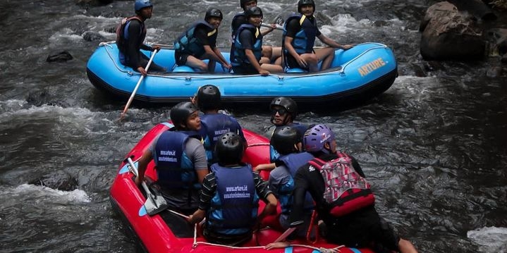 Wisata Arung Jeram Pangalengan