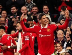 Tiga Kandidat Potensial Kapten Baru Manchester United: Bruno Fernandes, Raphael Varane, dan Casemiro