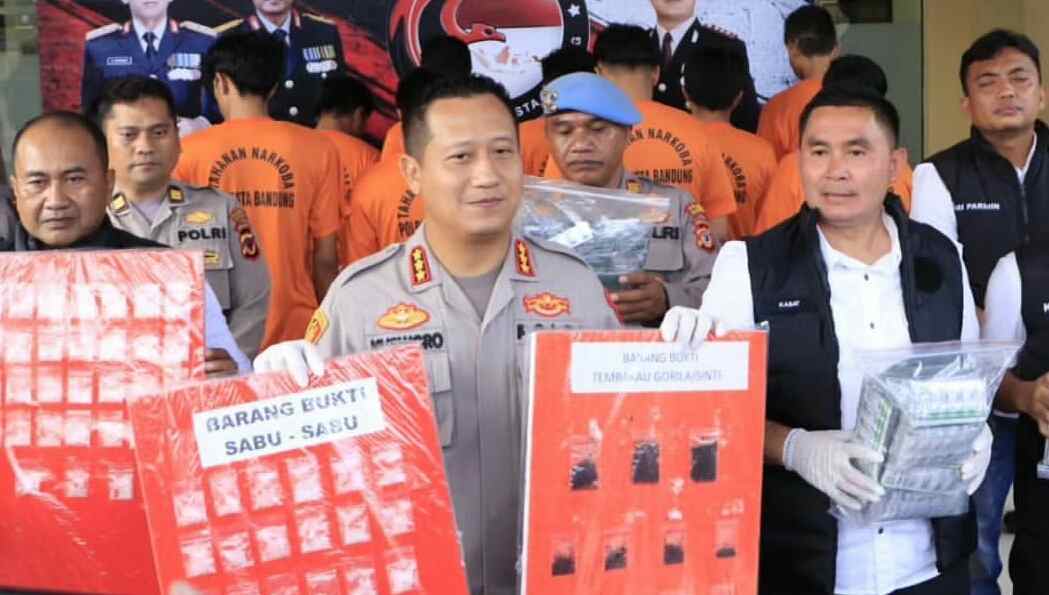 Pengedar dan bandar Narkotika