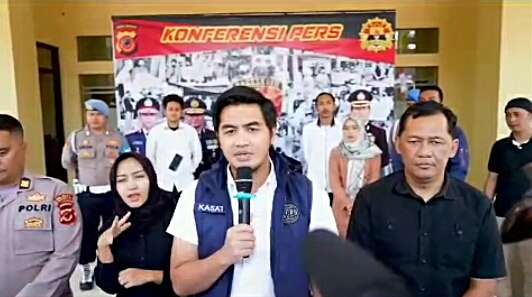 Kurir Paket