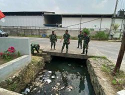 Sidak Saluran Air, Satgas Citarum Harum Temukan Tumpukan Sampah di Bojongsoang