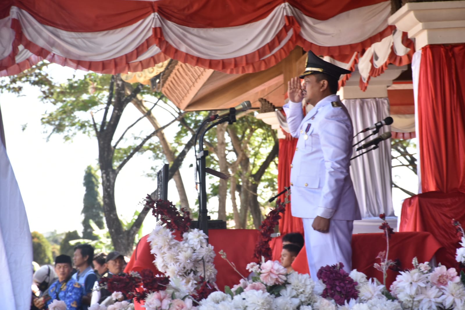 Bupati Sumedang Dony
