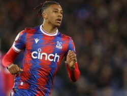 Michael Olise Pilih Bertahan di Crystal Palace: Penilaian dan Dampaknya