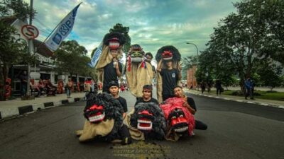 Seni Bangbarongan