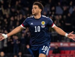 Bursa Transfer: Everton Mendekati Che Adams, West Ham Lepaskan Pablo Fornals