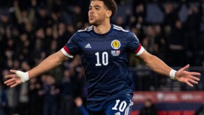 Bursa Transfer: Everton Mendekati Che Adam