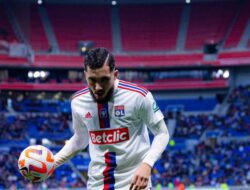 Potensi Transfer Bradley Barcola dan Rayan Cherki ke Chelsea: Alternatif Muda untuk Menguatkan Tim