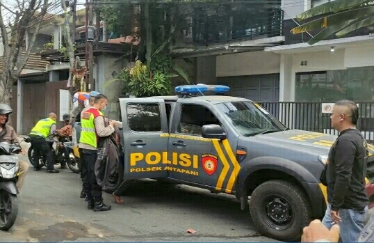 Pria Mabuk di Antapani