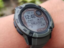 Garmin Instinct 2X Solar: Smartwatch Pintar dengan Baterai Tahan Lama untuk Para Petualang