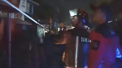 Dipicu Korsleting Listrik, Warung Nasi di Baleendah Ludes Terbakar