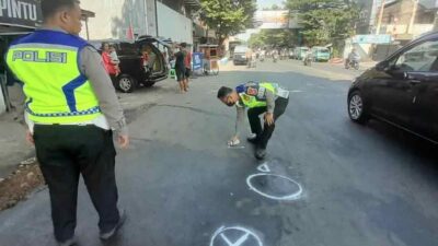 Truk Hino Gilas Kaki Penumpang Motor di Kiaracondong, Polisi Ungkap Kronologisnya