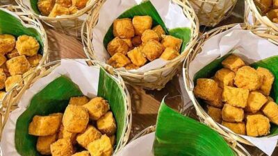 Dekat Gerbang Tol Cisumdawu, Inilah Rumah Makan Tahu Legend Sumedang