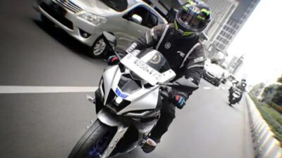 Yamaha All New R15